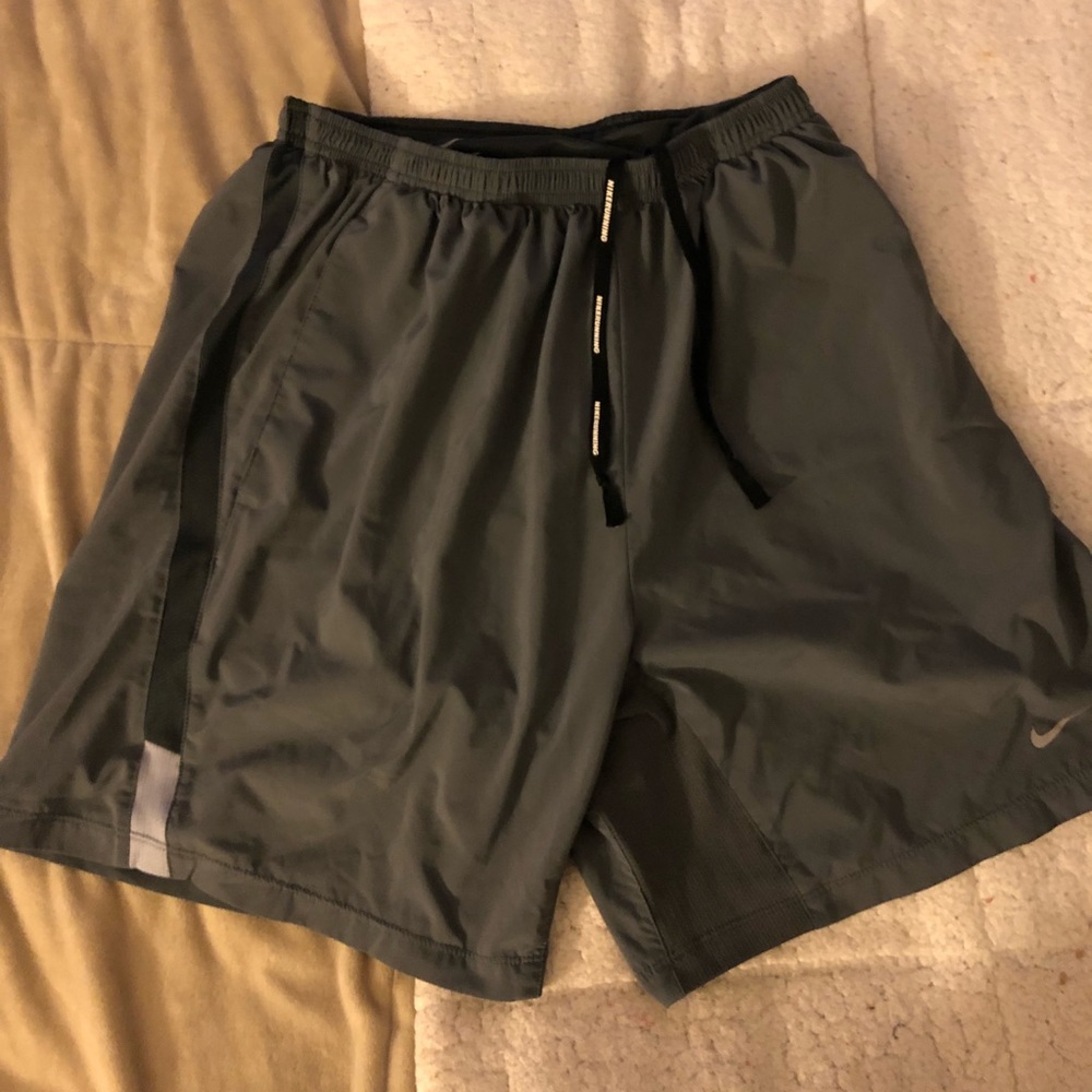 Nike running short size M MENS